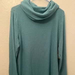 Cute & comfy blue sweater